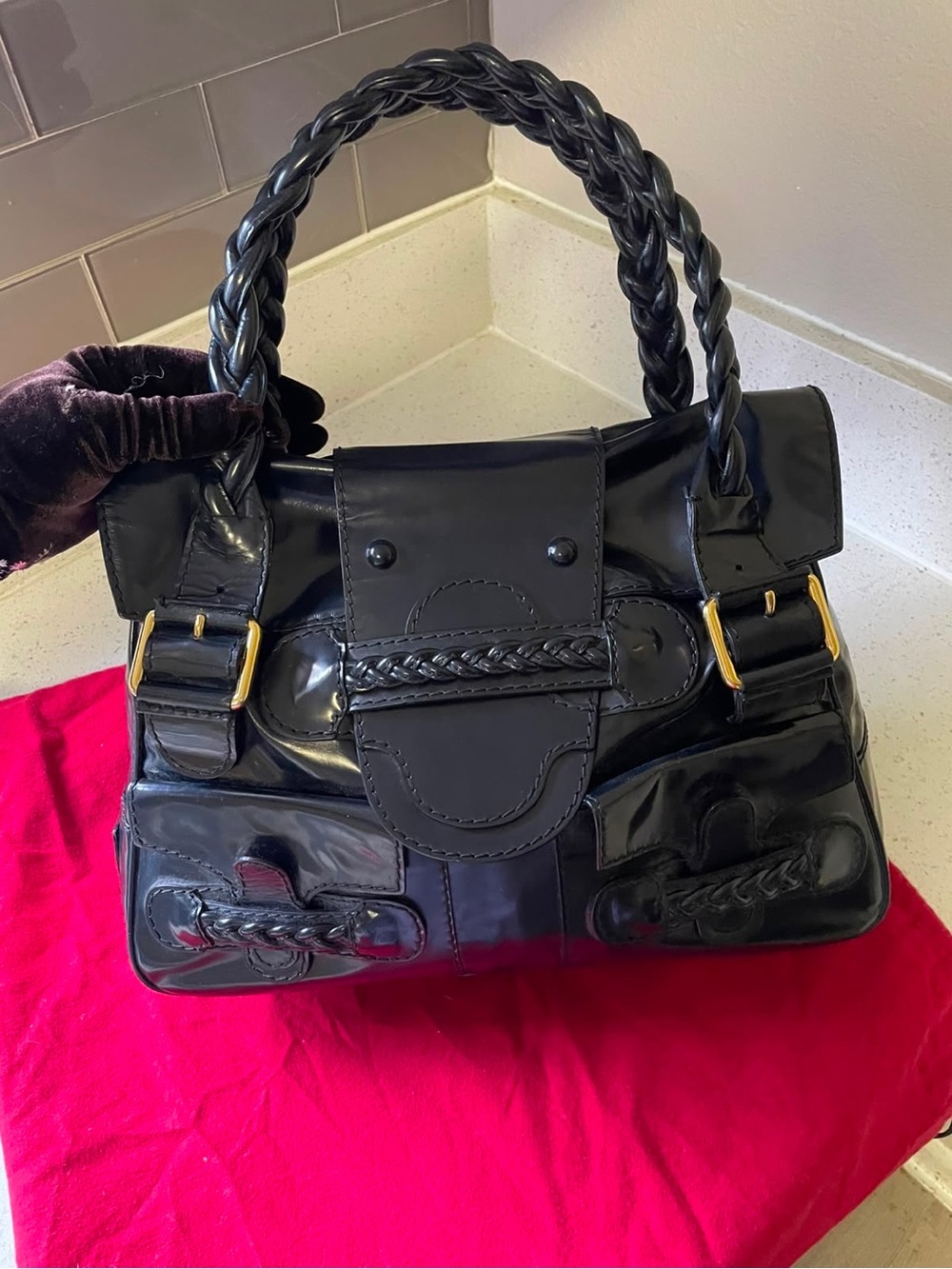 Valentino Garavani Black Patent Braided-Handle Shoulder Bag - Picture 10 of 13